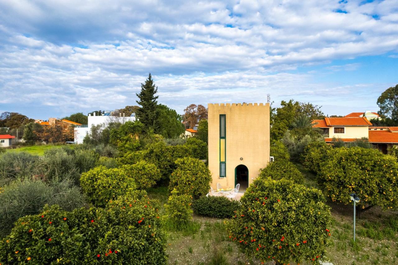 Вілла The Tower With The Orange Tree Garden Іялісос Екстер'єр фото